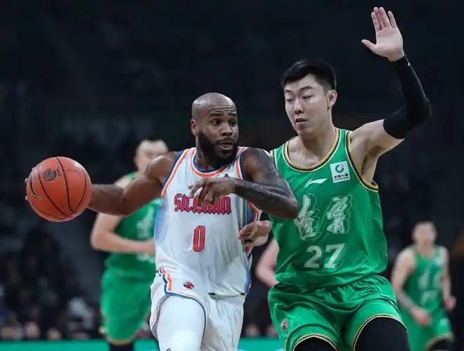 国篮球能够, 男篮辽宁与