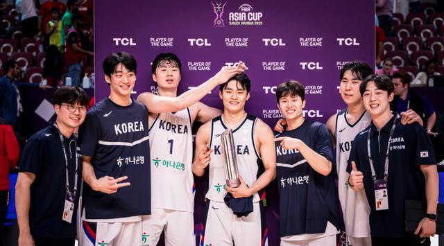 前所未有的, AA 前所未有的, AA