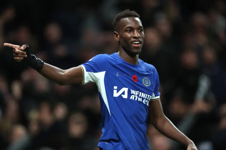 为引援对象, 切尔西目前 为引援对象, 切尔西目前