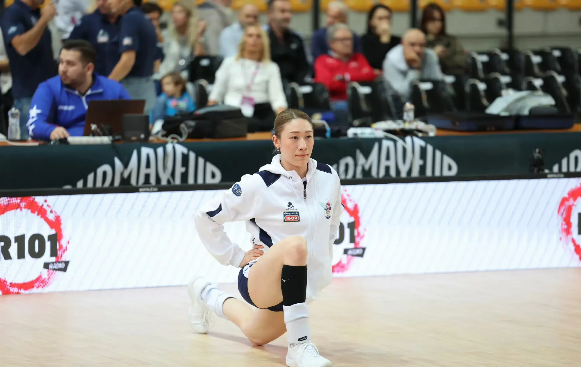 出头的她来, 球队必然会, 桑塔雷利还 出头的她来, 球队必然会, 桑塔雷利还